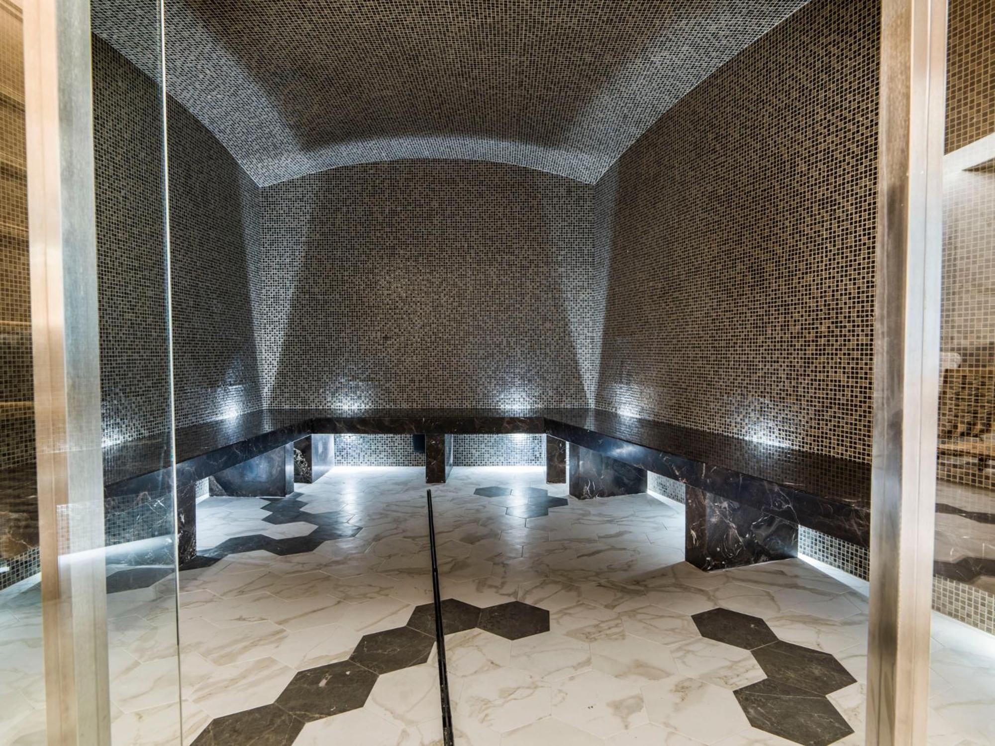 Hotel La Mourra Val-dʼIsère Екстериор снимка