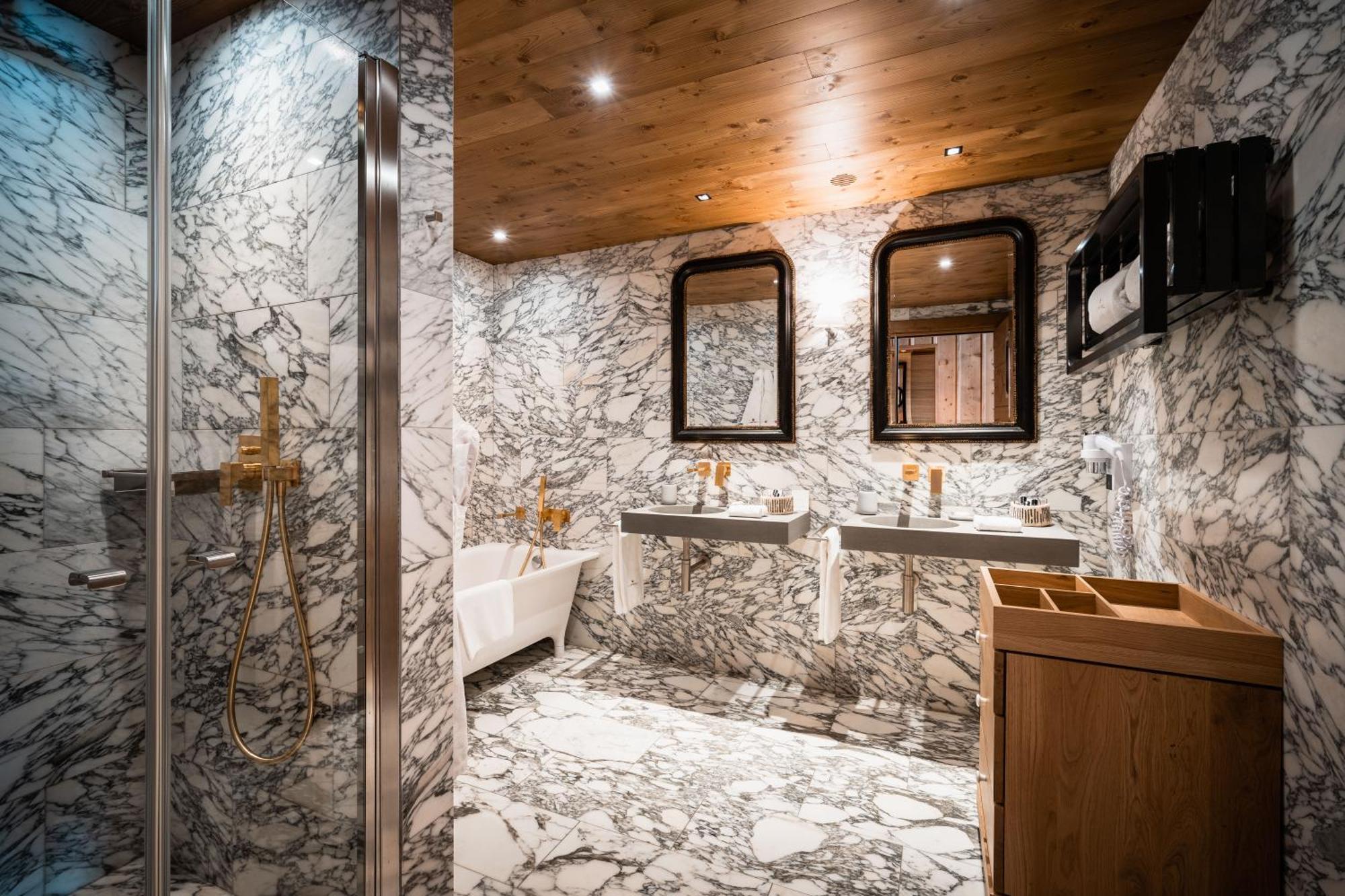 Hotel La Mourra Val-dʼIsère Стая снимка